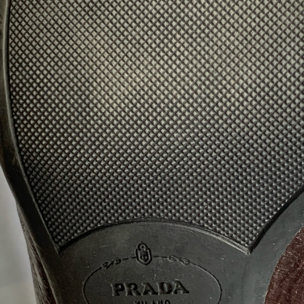 Authentic PRADA shoes - Picture 7 of 14